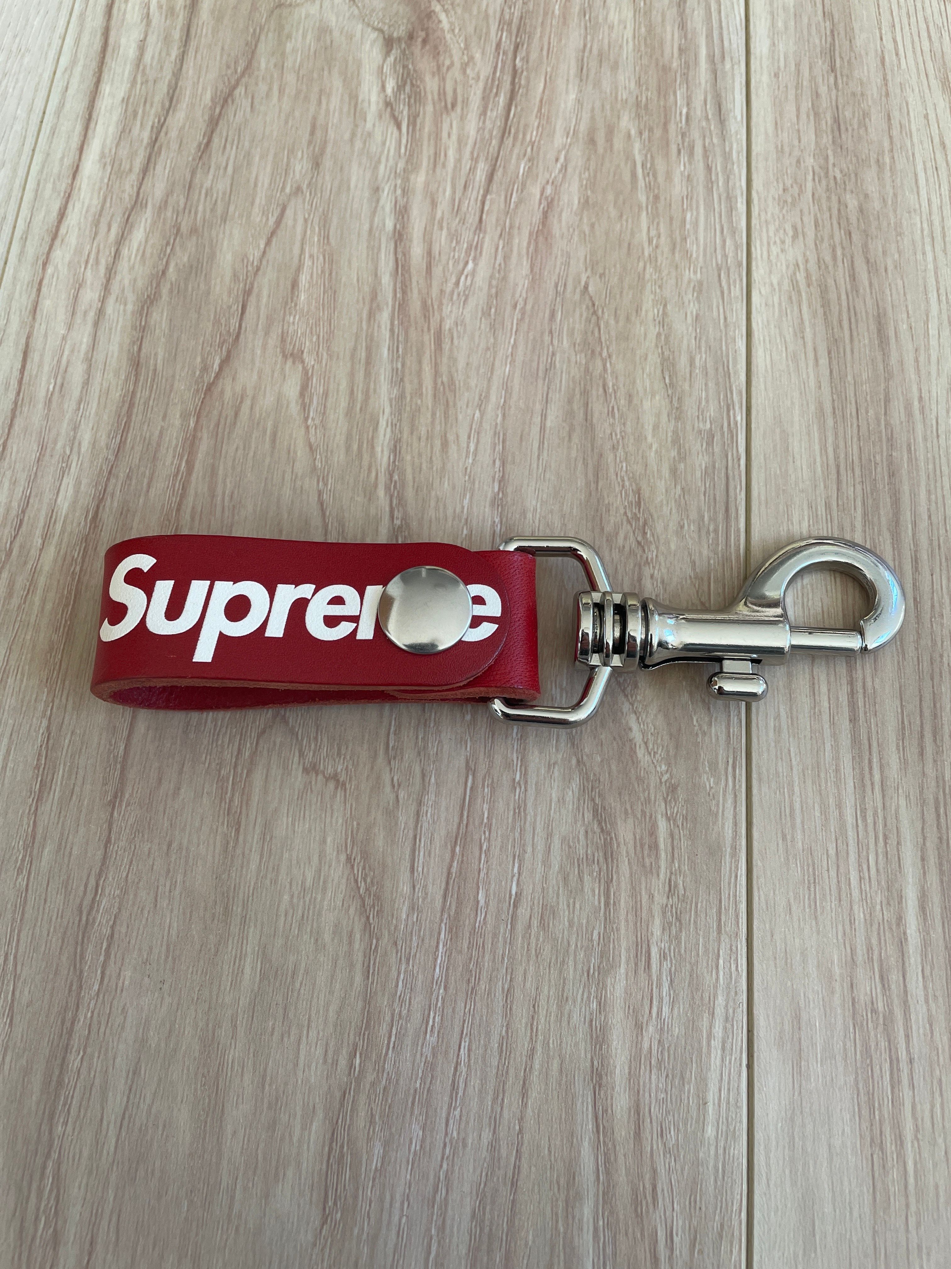 Supreme Leather Key Loop "Red"