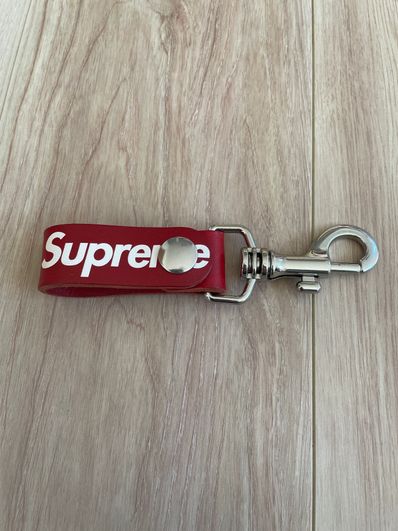Supreme Leather Key Loop "Red"