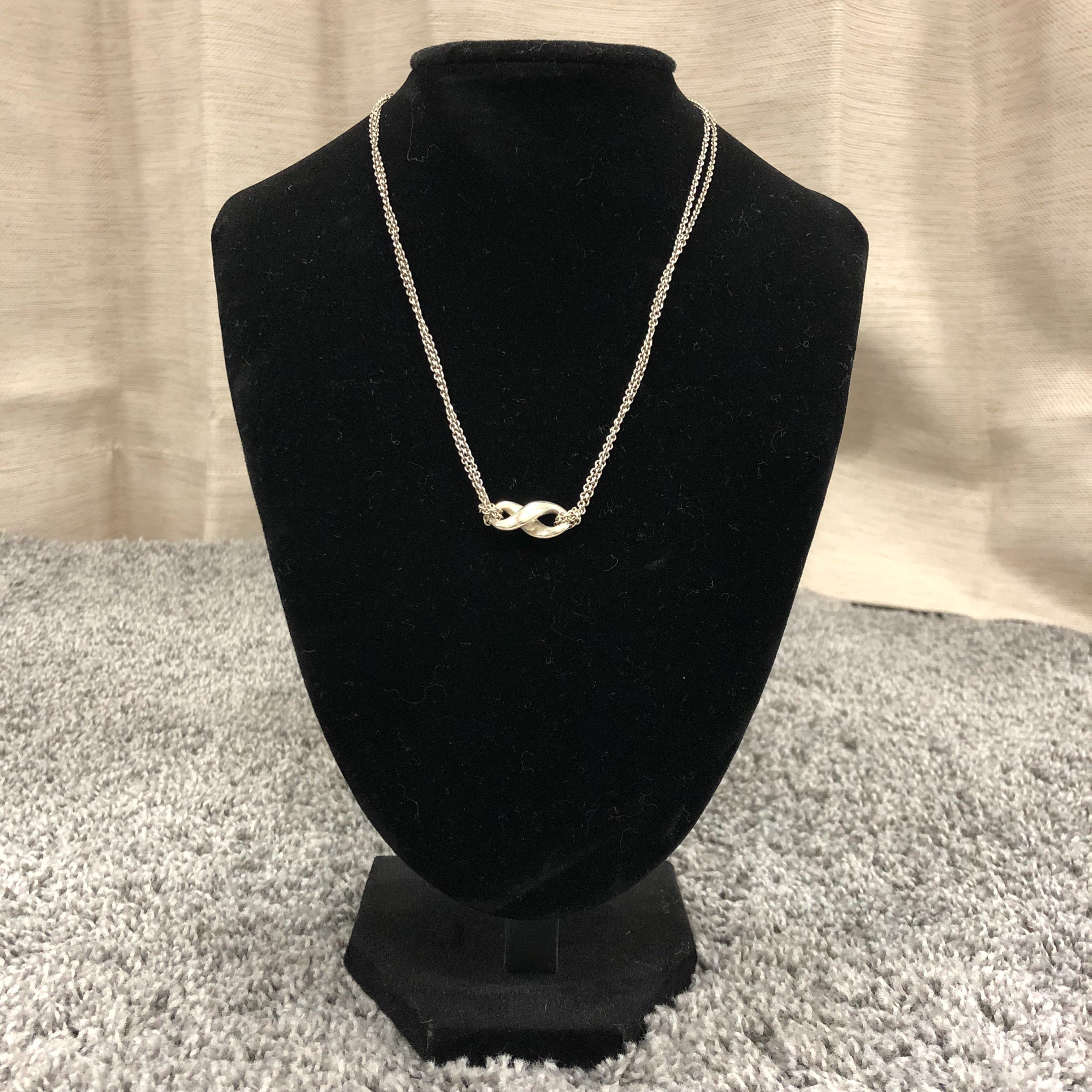 Tiffany & Co Infinity Pendant Necklace "Silver"