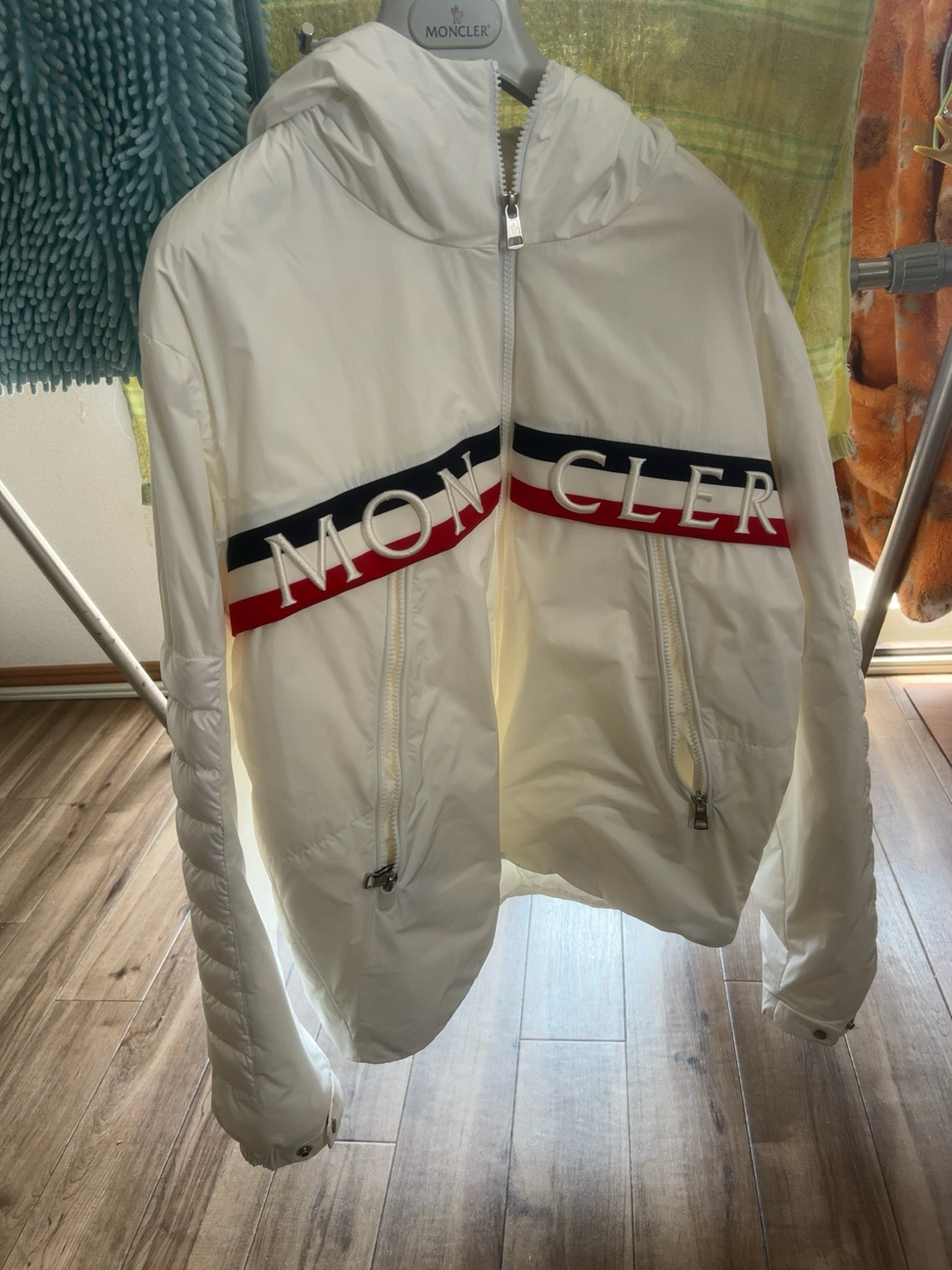 MONCLER(モンクレール)のOLARGUES(オラルグ)ダウンジャケット
