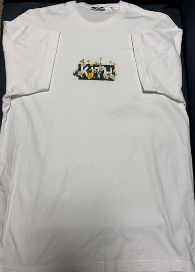 kith Tシャツ
