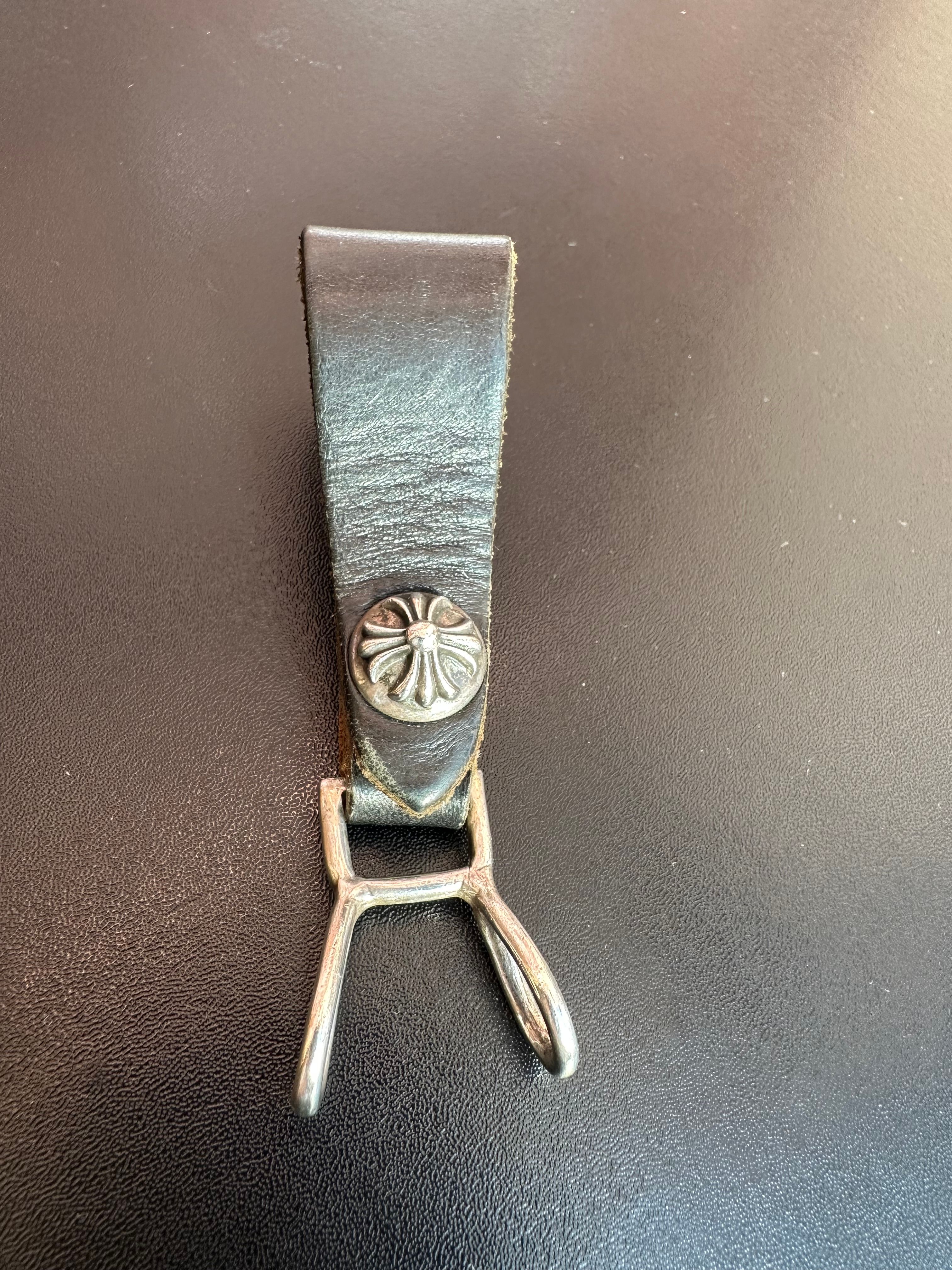 クロムハーツ ベルトループ クロス ブラック