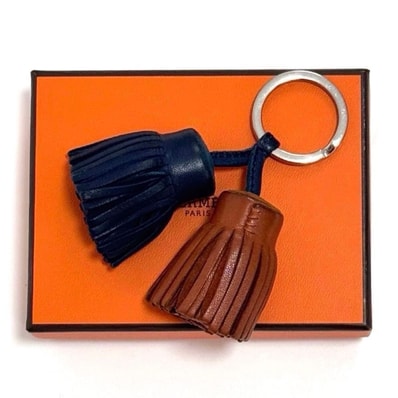 エルメス カルメン ウノドス キーリング チャーム キーホルダー アクセサリー ブラウン ネイビー シルバー レザー HERMES