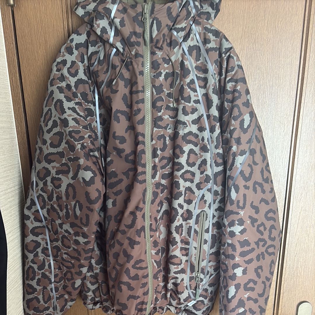 PALACE GORE-TEX WINDSTOPPER Illuminator Jacket "Cheetah"