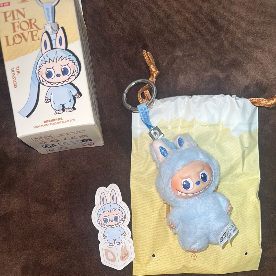 POP MART THE MONSTERS (LABUBU) Pin for Love Series-Vinyl Plush Pendant (A-M) D