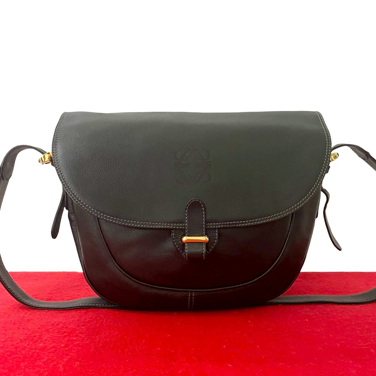 LOEWE ロエベ アナグラム ロゴ レザー ショルダーバッグ ブラック
 54459