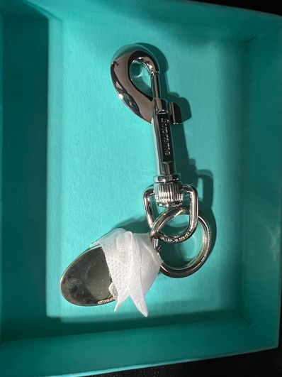 Supreme / Tiffany & Co. Return to Tiffany Oval Tag Keyring "Silver"