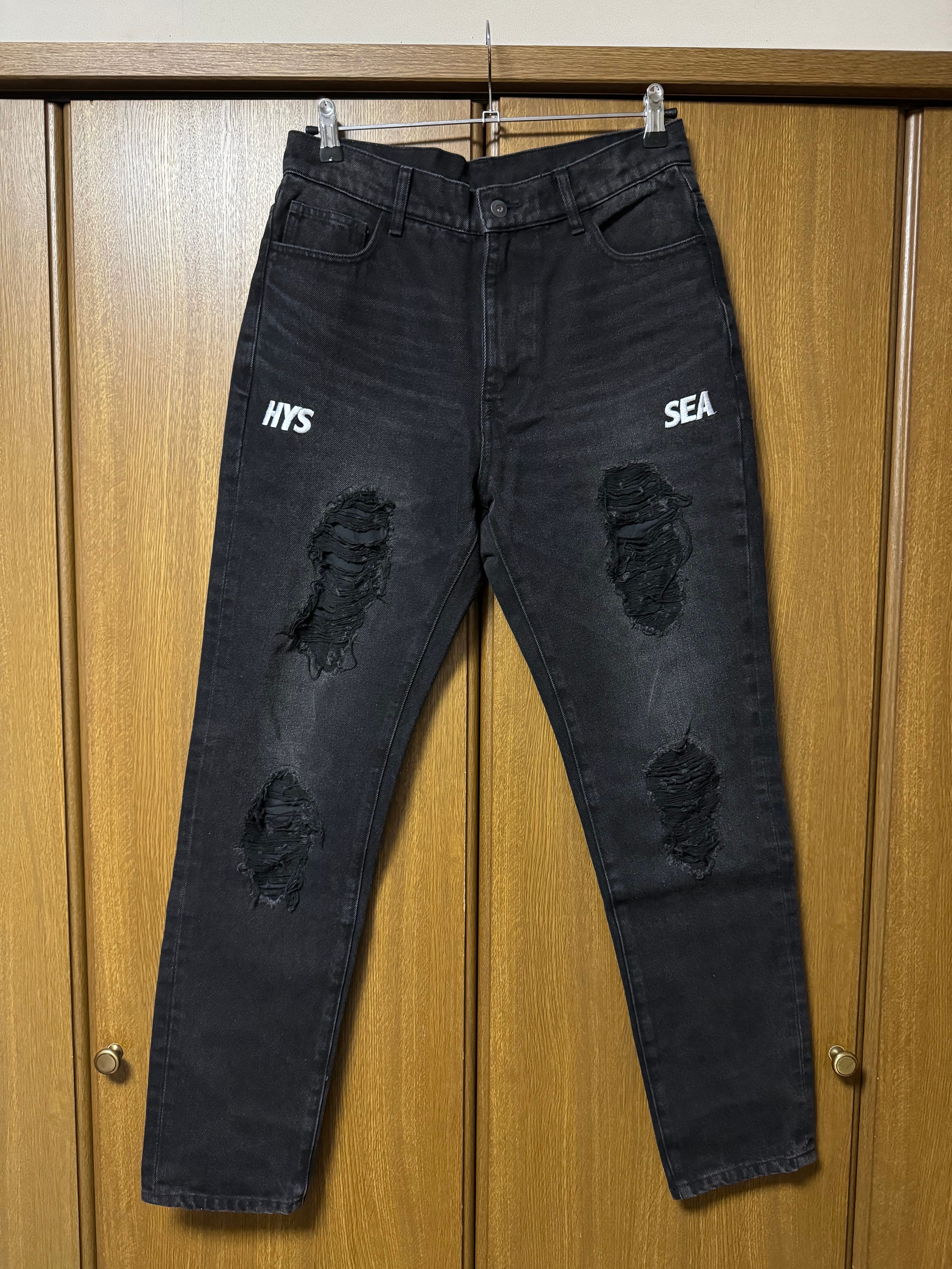 WIND AND SEA x HYSTERIC GLAMOUR Damaged Skinny Denim Pants "Black"