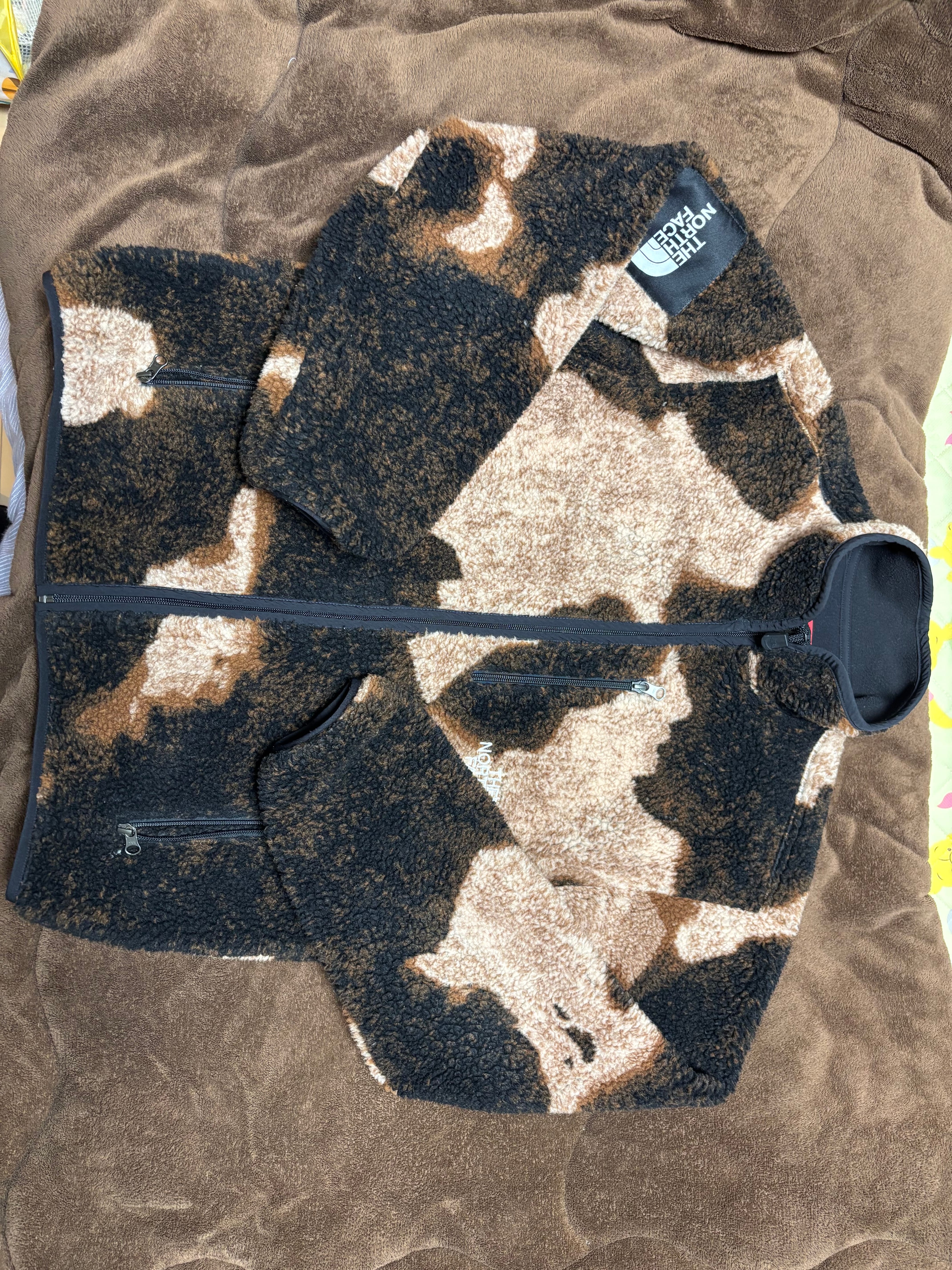 Supreme x The North Face Bleached Denim Print Fleece Jacket "Black"