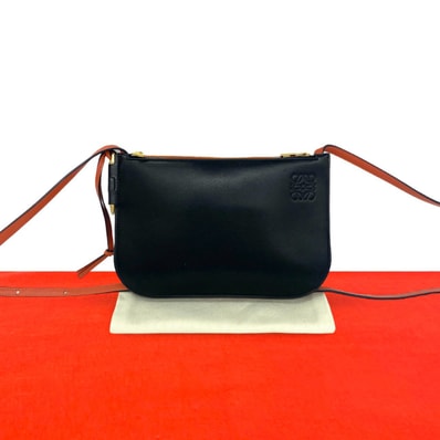 LOEWE ロエベ アナグラム ロゴ レザー ショルダーバッグ ブラック
28355