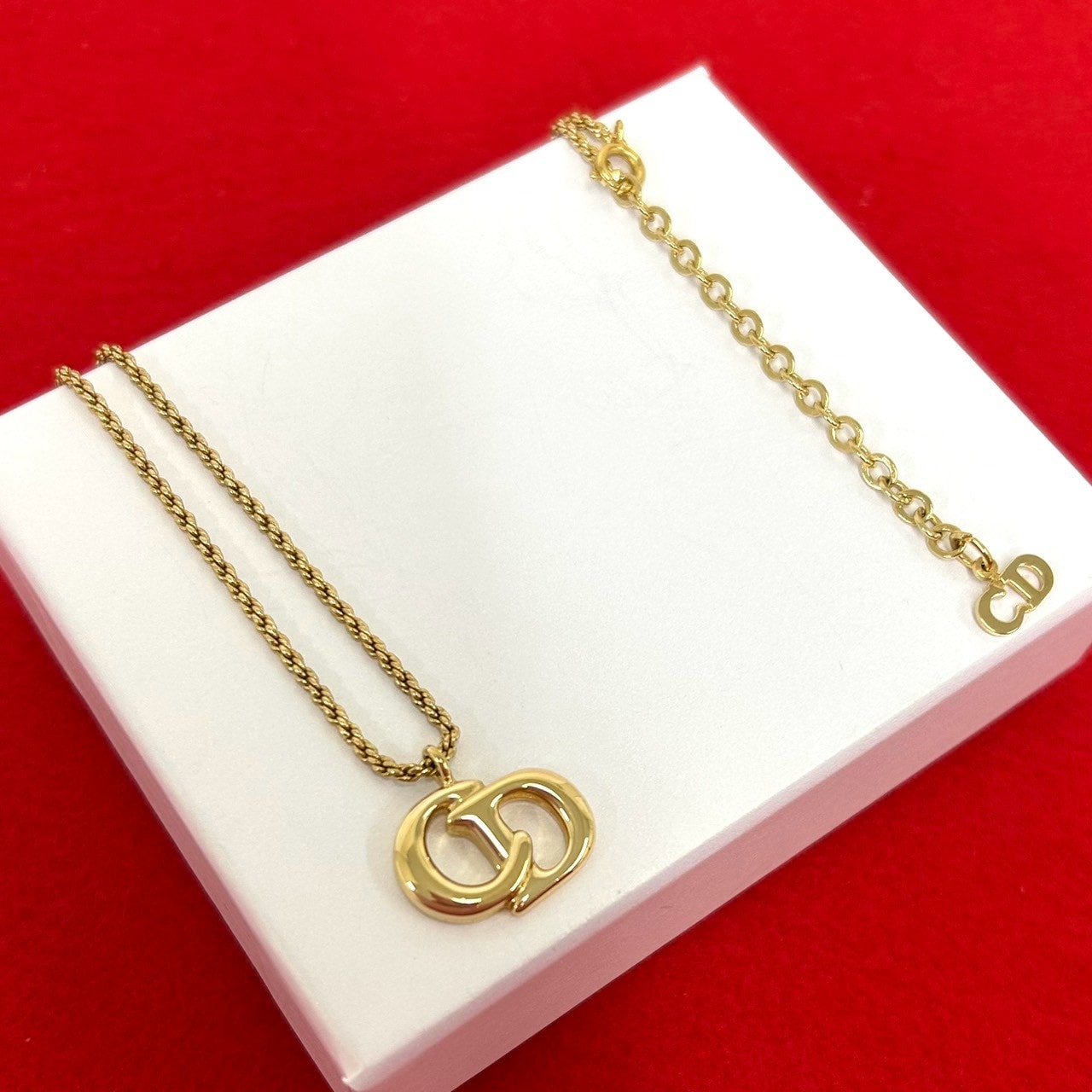 Christian Dior ディオール CD ロゴ ネックレス GP ネックレス ゴールド
 562-7