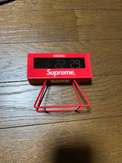 Supreme / Seiko Marathon Clock "Red"