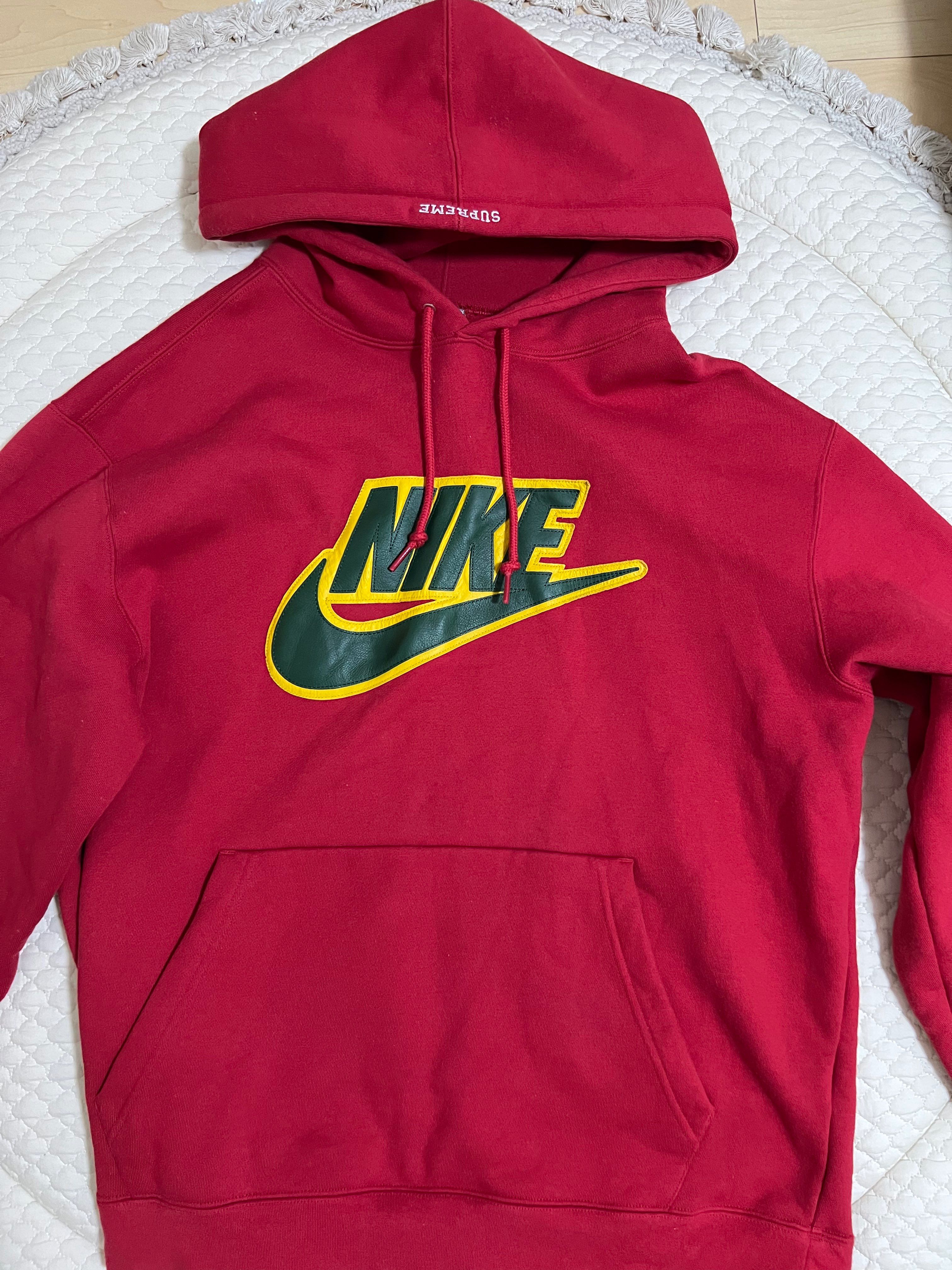 Supreme / Nike® Leather Appliqué Hooded Sweatshirt "Red"