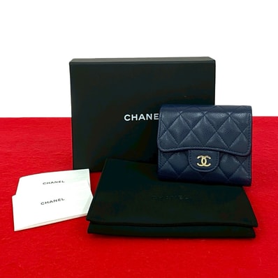 CHANEL シャネル マトラッセ ココマーク マットキャビアスキン 三つ折り財布 ネイビー
34422
