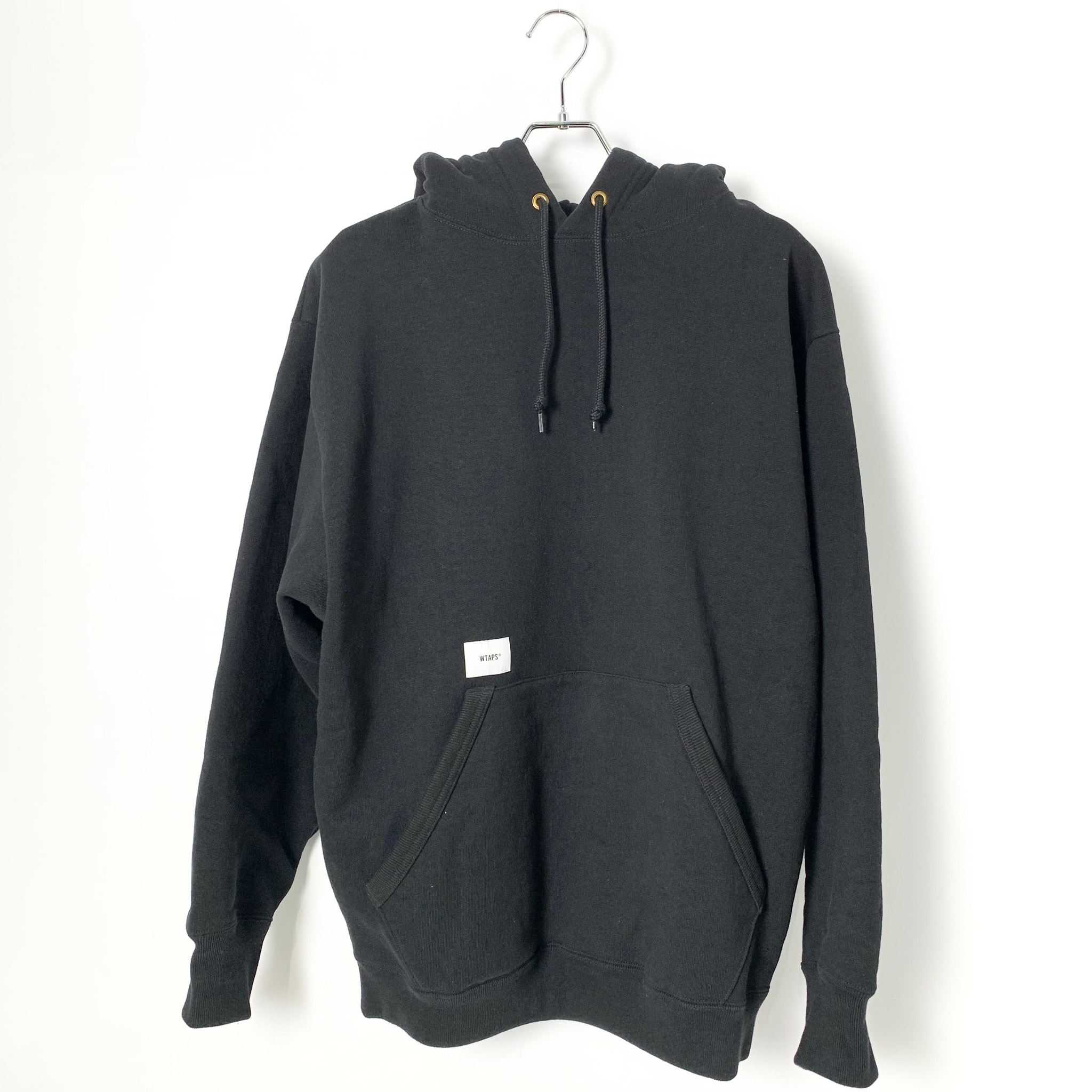 WTAPS OBJ 06 / Hoody / Cotton. Containing "Black"