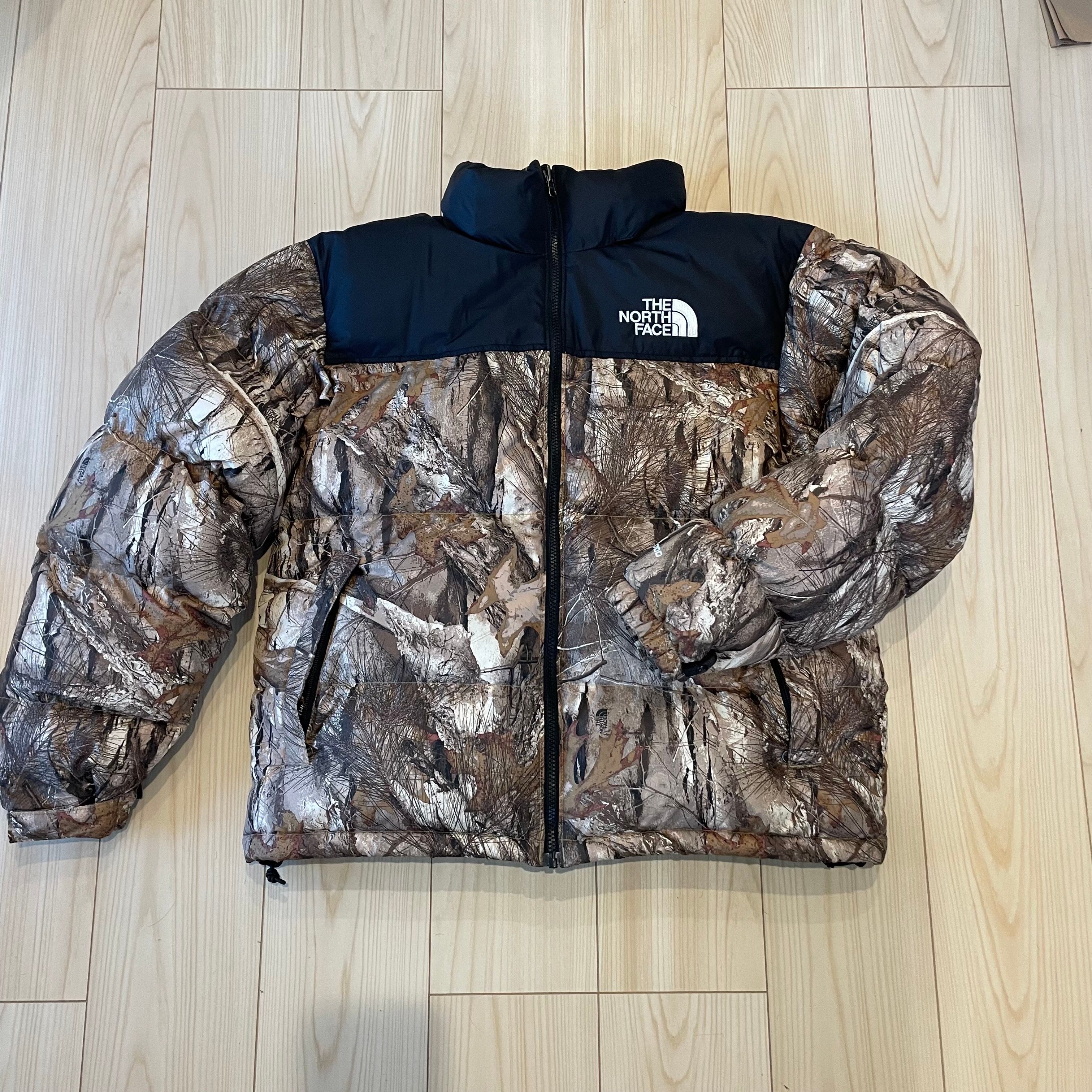 The North Face 1996 RETRO NUPTSE PACKABLE JACKET 海外版 "Leaves"