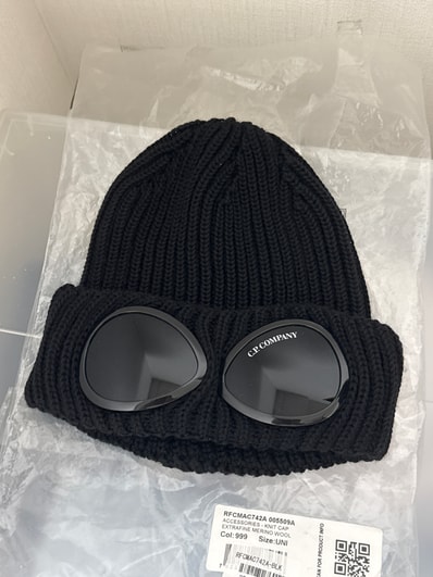 C.P. Company Extrafine Merino Wool Goggle Beanie "Black"