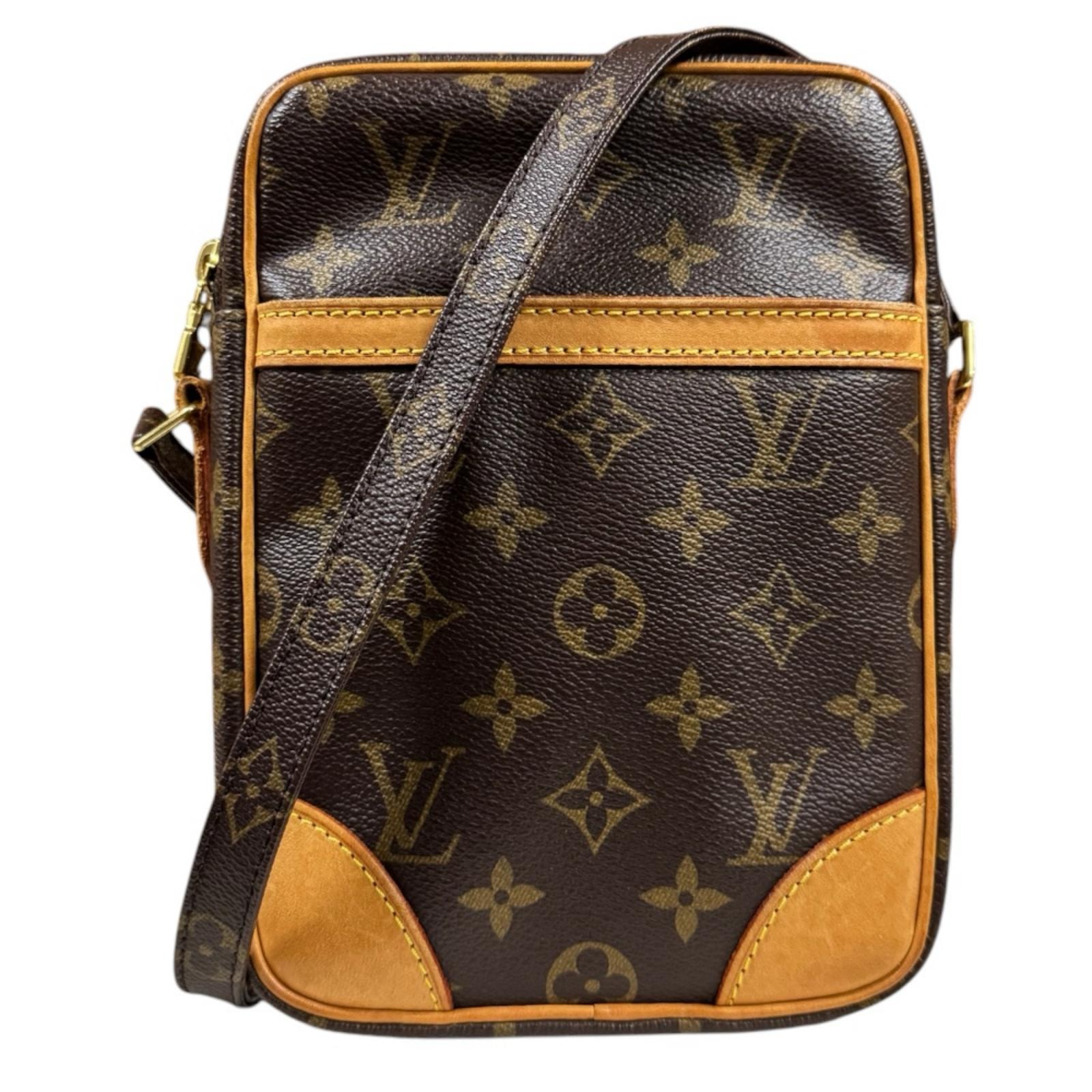 ルイヴィトン ダヌーブ モノグラム ショルダーバッグ モノグラムキャンバス M45266 ブラウン ユニセックス LOUIS VUITTON  中古