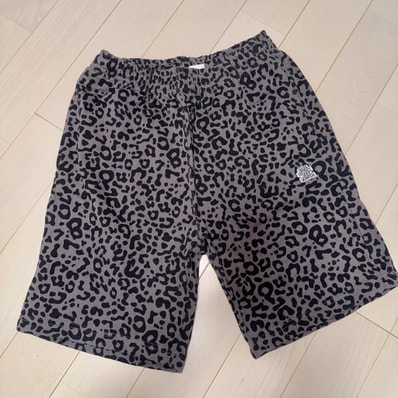 Black Eye Patch Leopard Patterned Sweat Shorts "Charcoal"