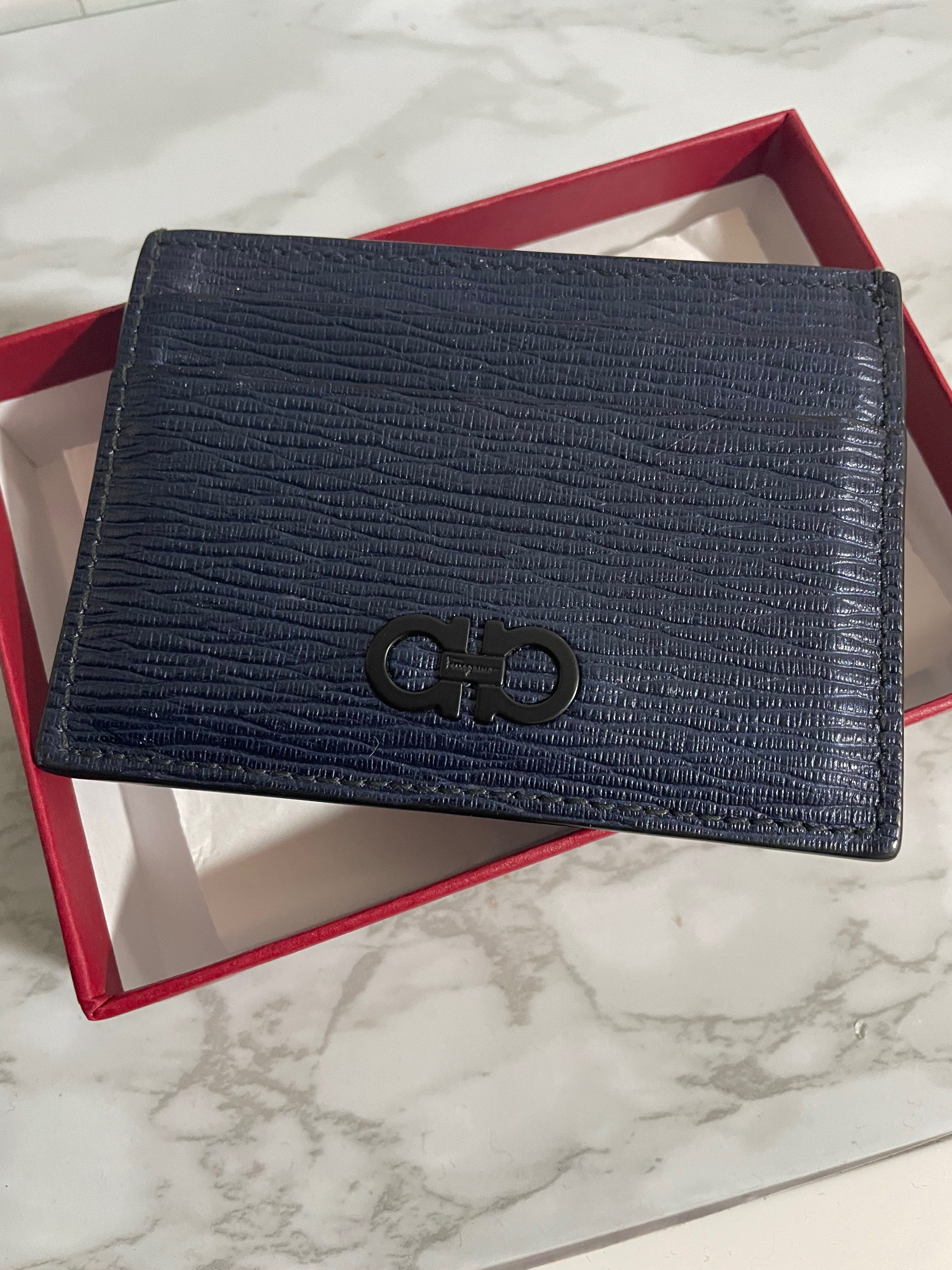 マネークリップ付きカードケース