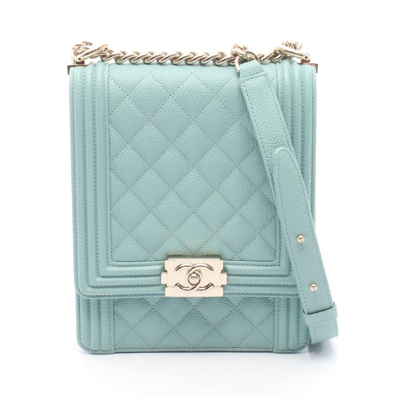 シャネル CHANEL ボーイシャネル マトラッセ ショルダーバッグ バッグ キャビアスキン(グレインドカーフ) レディース ブルー系 AS0130 【中古】