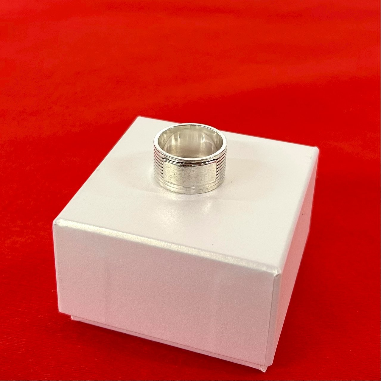 GUCCI グッチ リブデザイン リング シルバー925 リング・指輪 20号 シルバー
38972