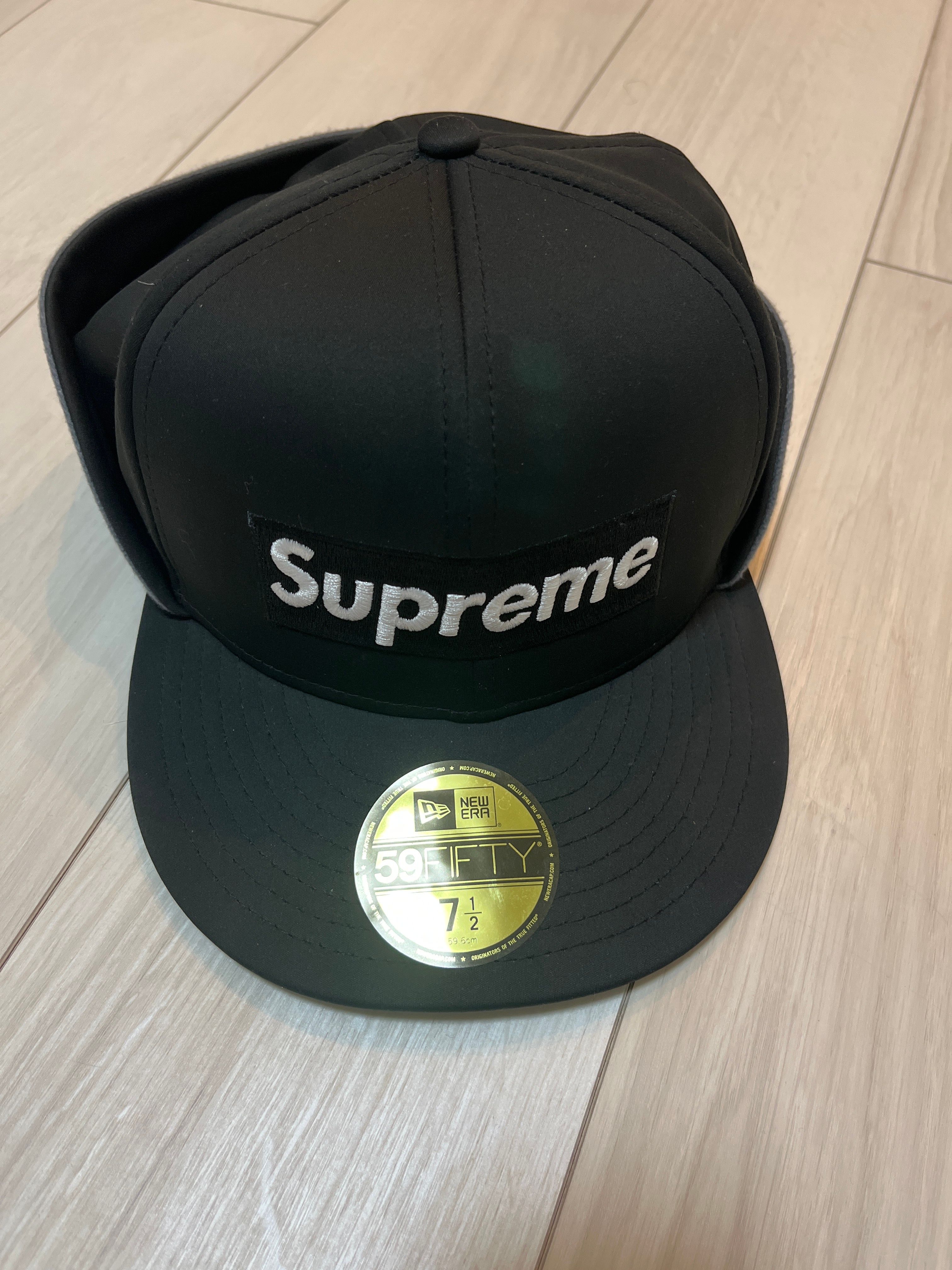 Supreme WINDSTOPPER Earflap Box Logo New Era "Black"