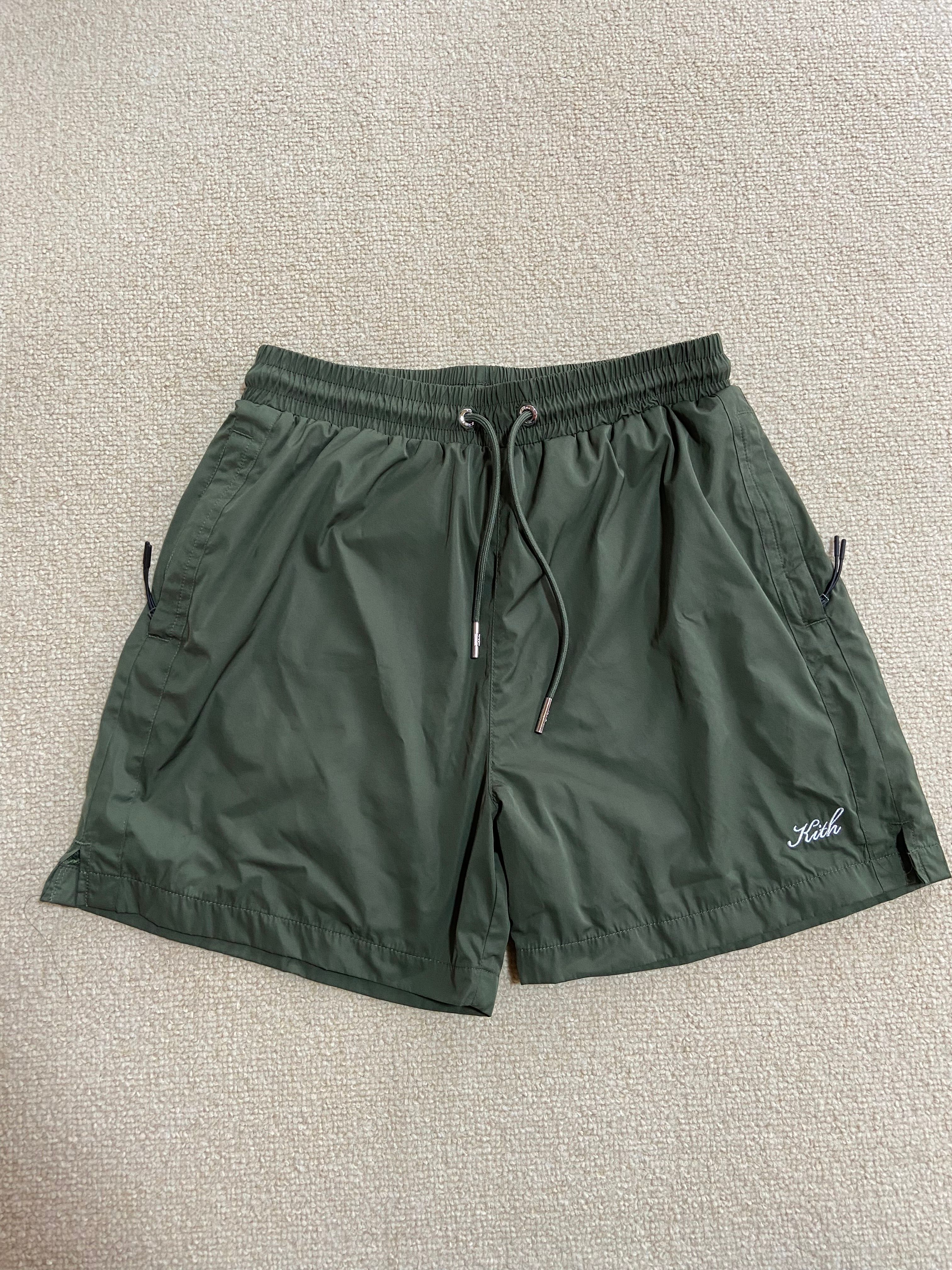 KITH ショートパンツ
