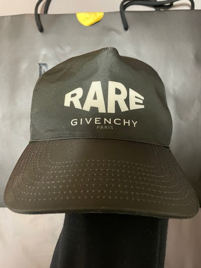 GIVENCHY RARE Nylon Cap "Black"