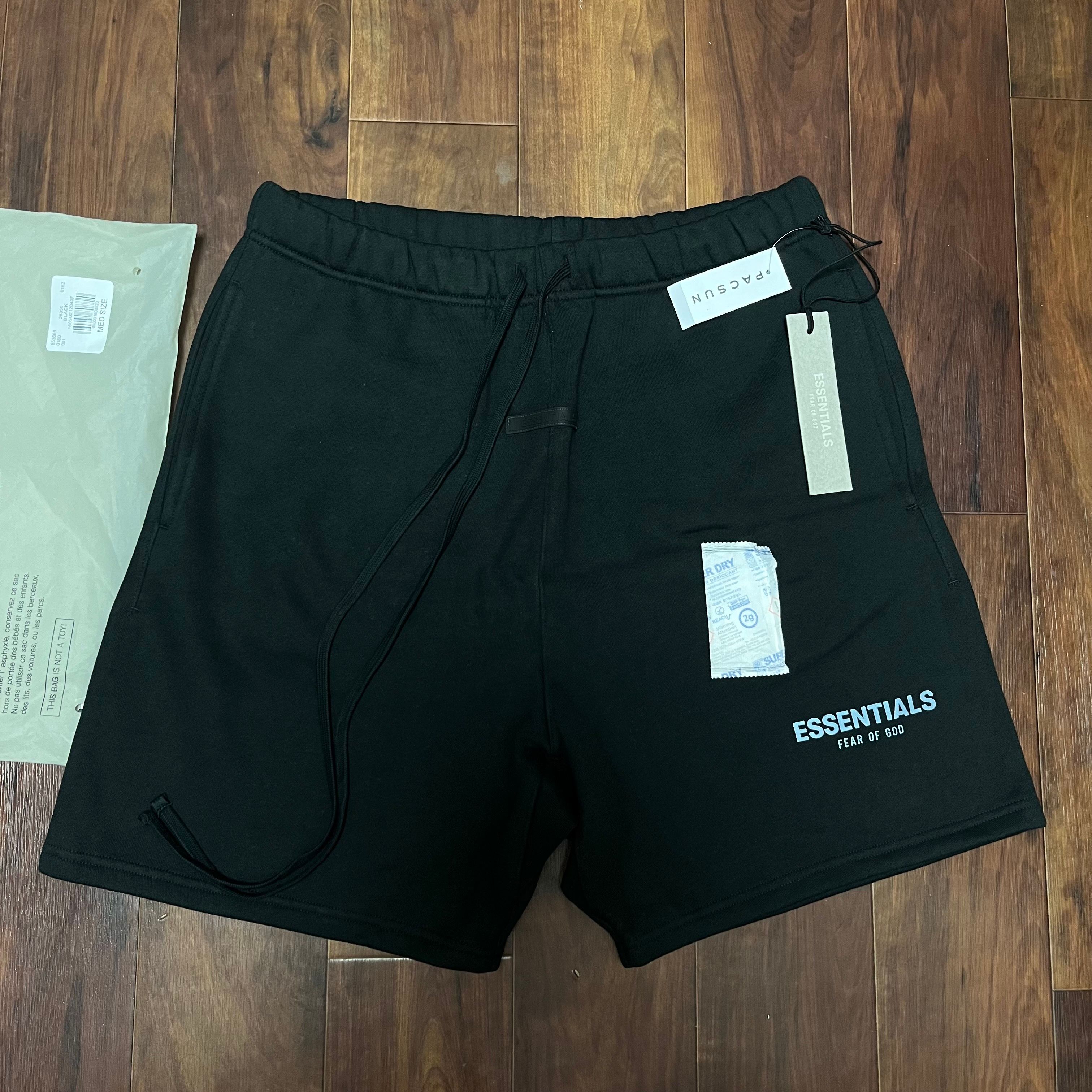 FEAR OF GOD ESSENTIALS SWEATSHORT "Stretch Limo"