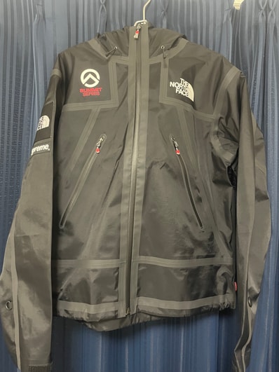 Supreme x The North Face Summit Series Outer Tape Seam Shell Jacket "Black"