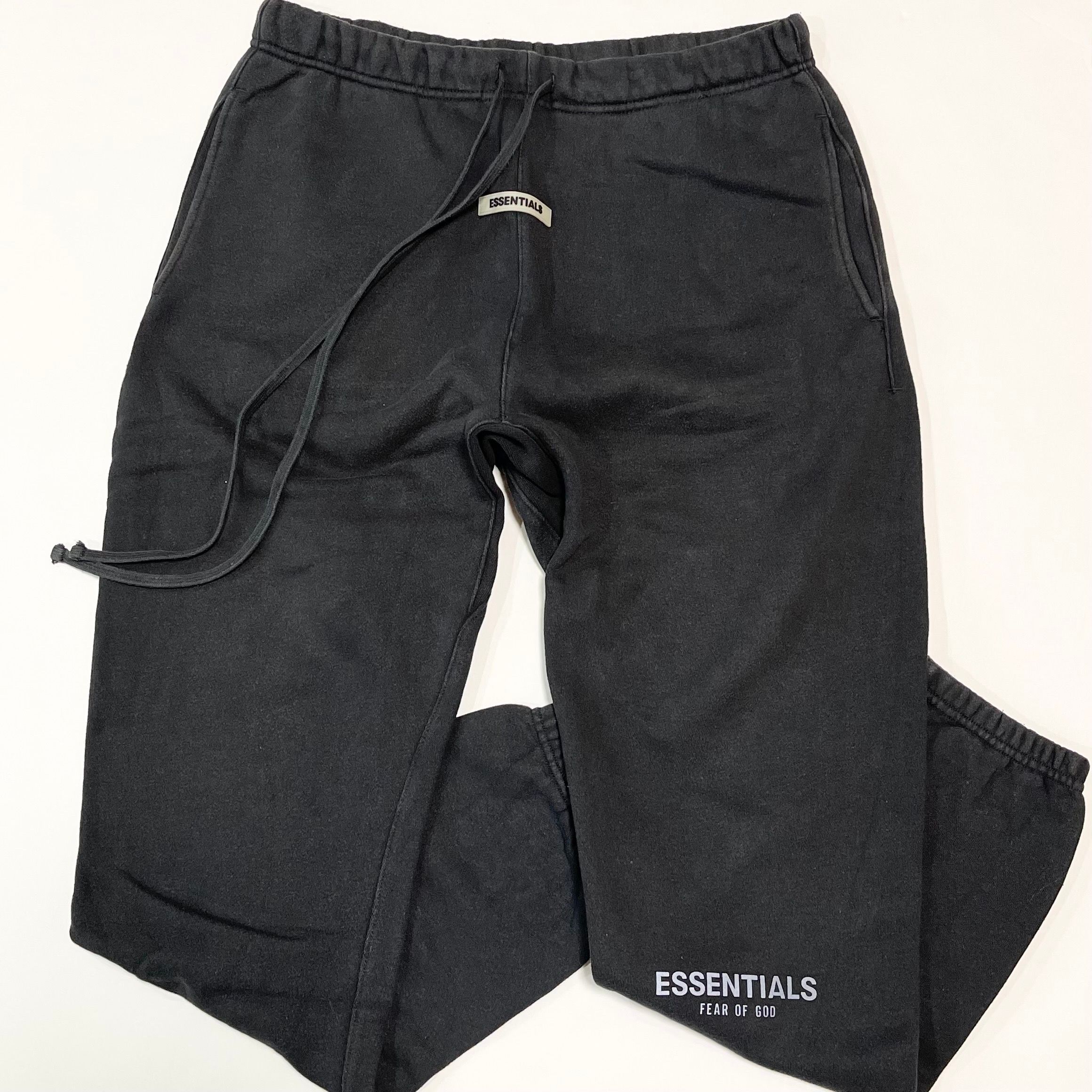 FEAR OF GOD ESSENTIALS SWEATPANT "Stretch Limo"