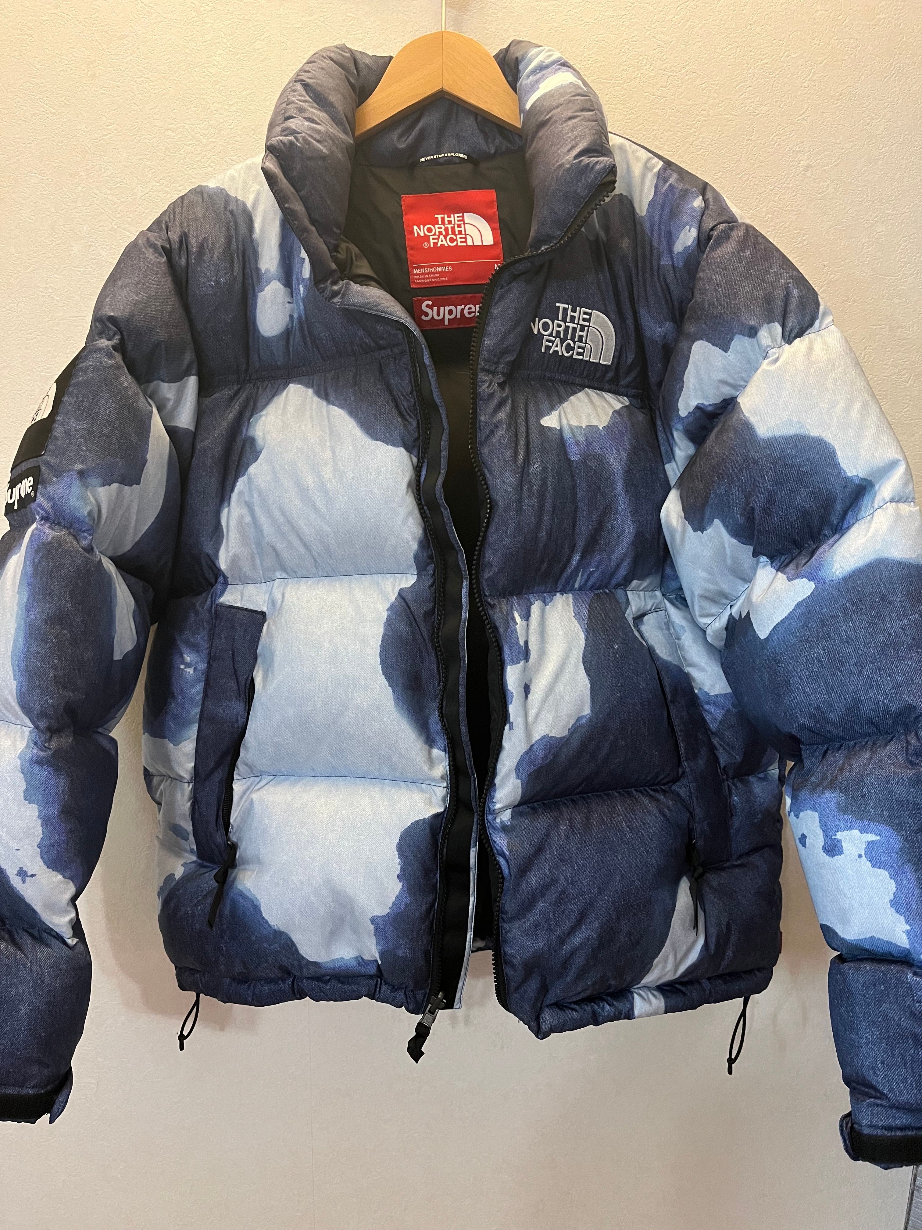 Supreme x The North Face Bleached Denim Print Nuptse Jacket "Indigo"