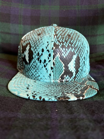 NEWERA ジェレミースコット 蛇柄 60.6cm