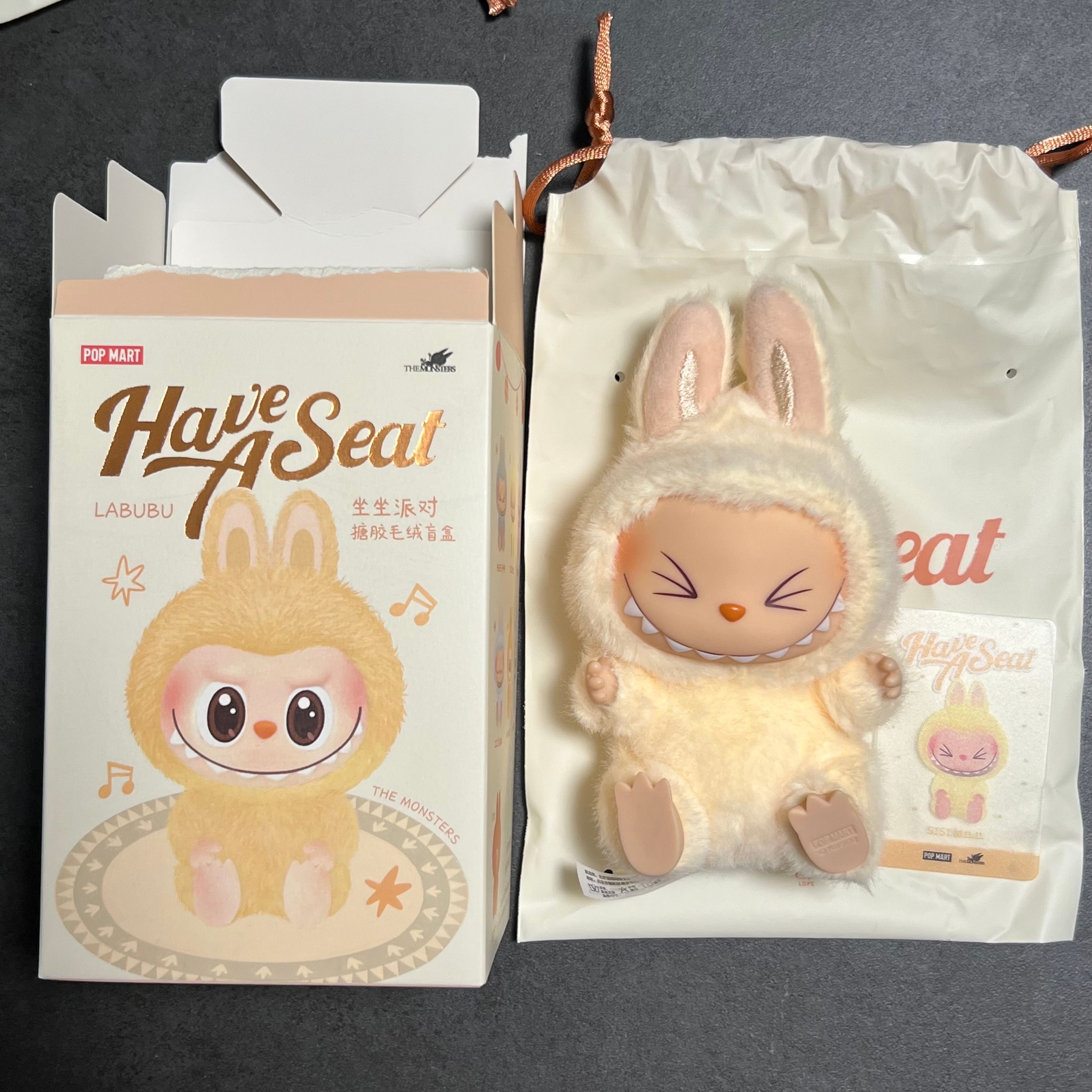 POP MART THE MONSTERS (LABUBU) Have a Seat Plush Series SISI