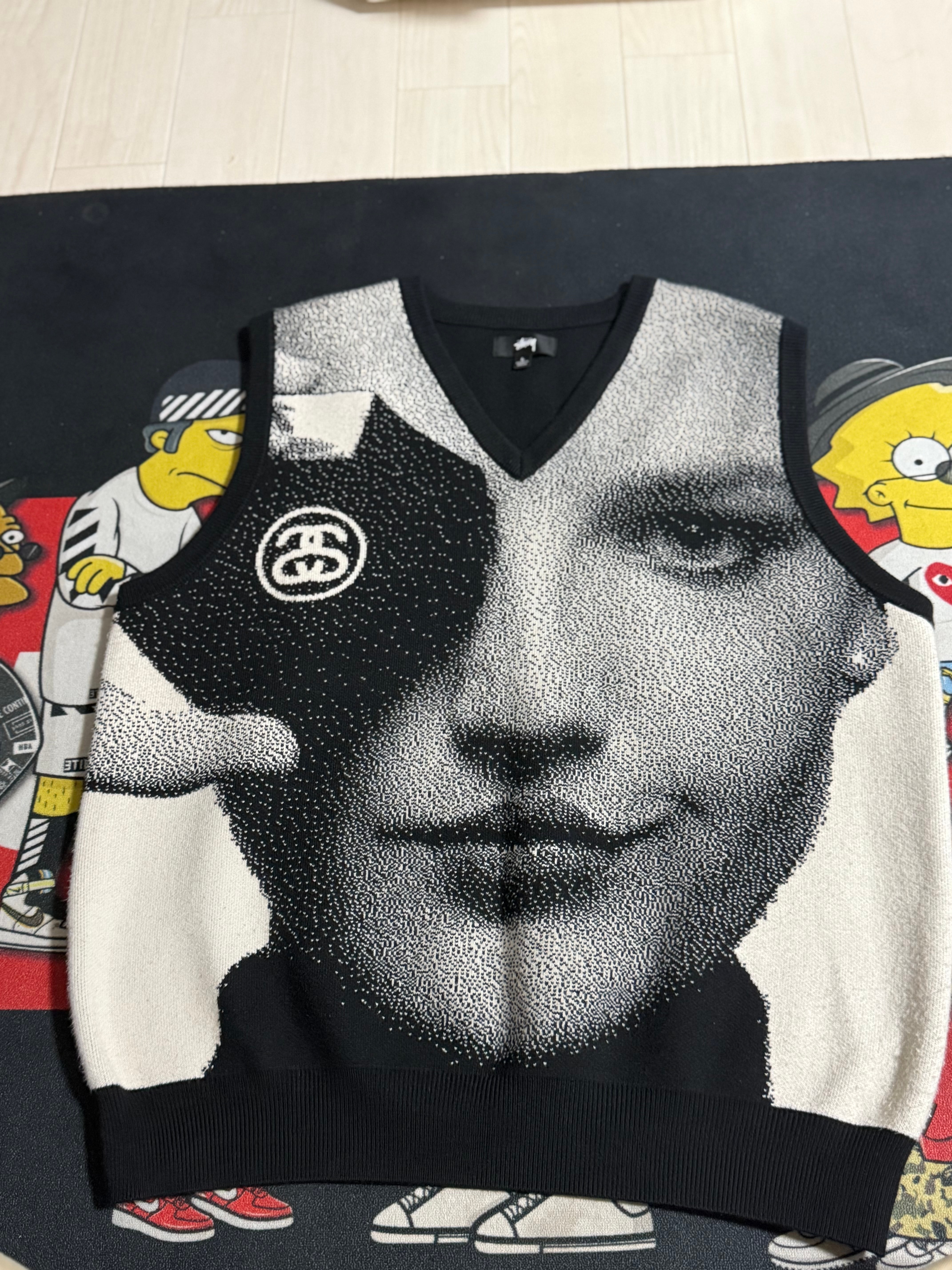 ステューシー フォト ジャカード ベスト "ブラック"