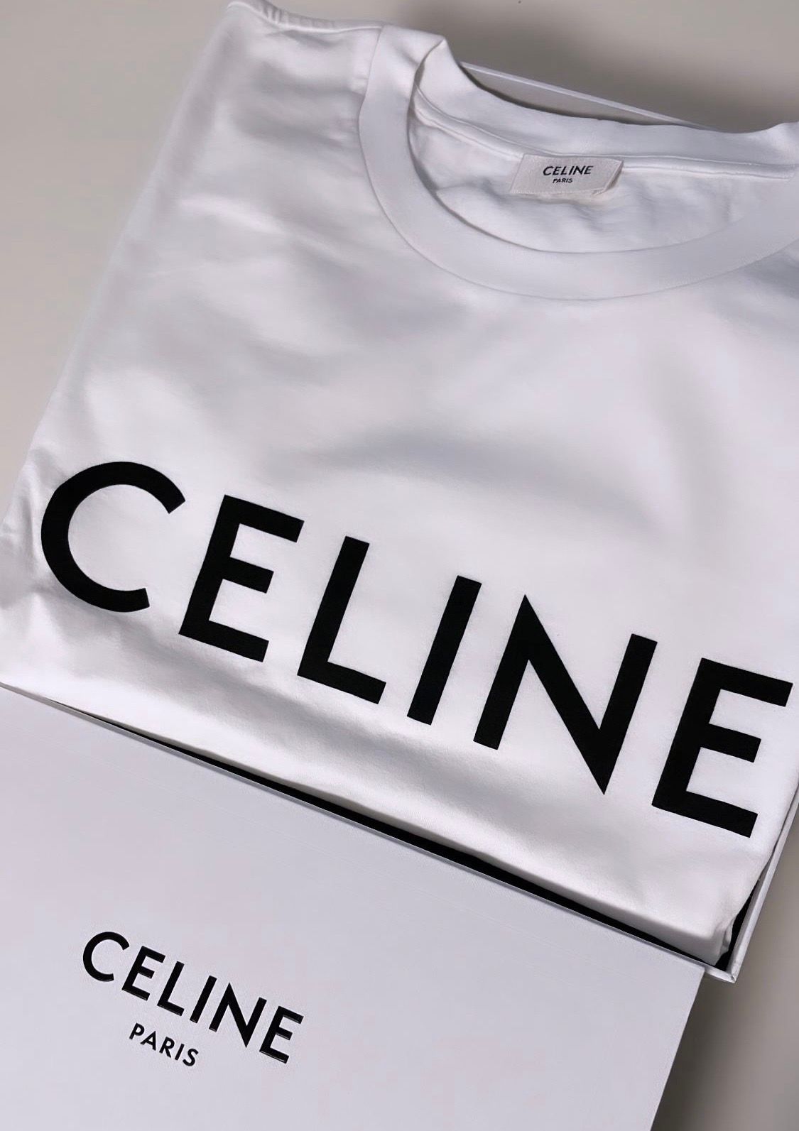 CELINE Men's Celine Loose T-shirt In Cotton Jersey "Chalk/Black"