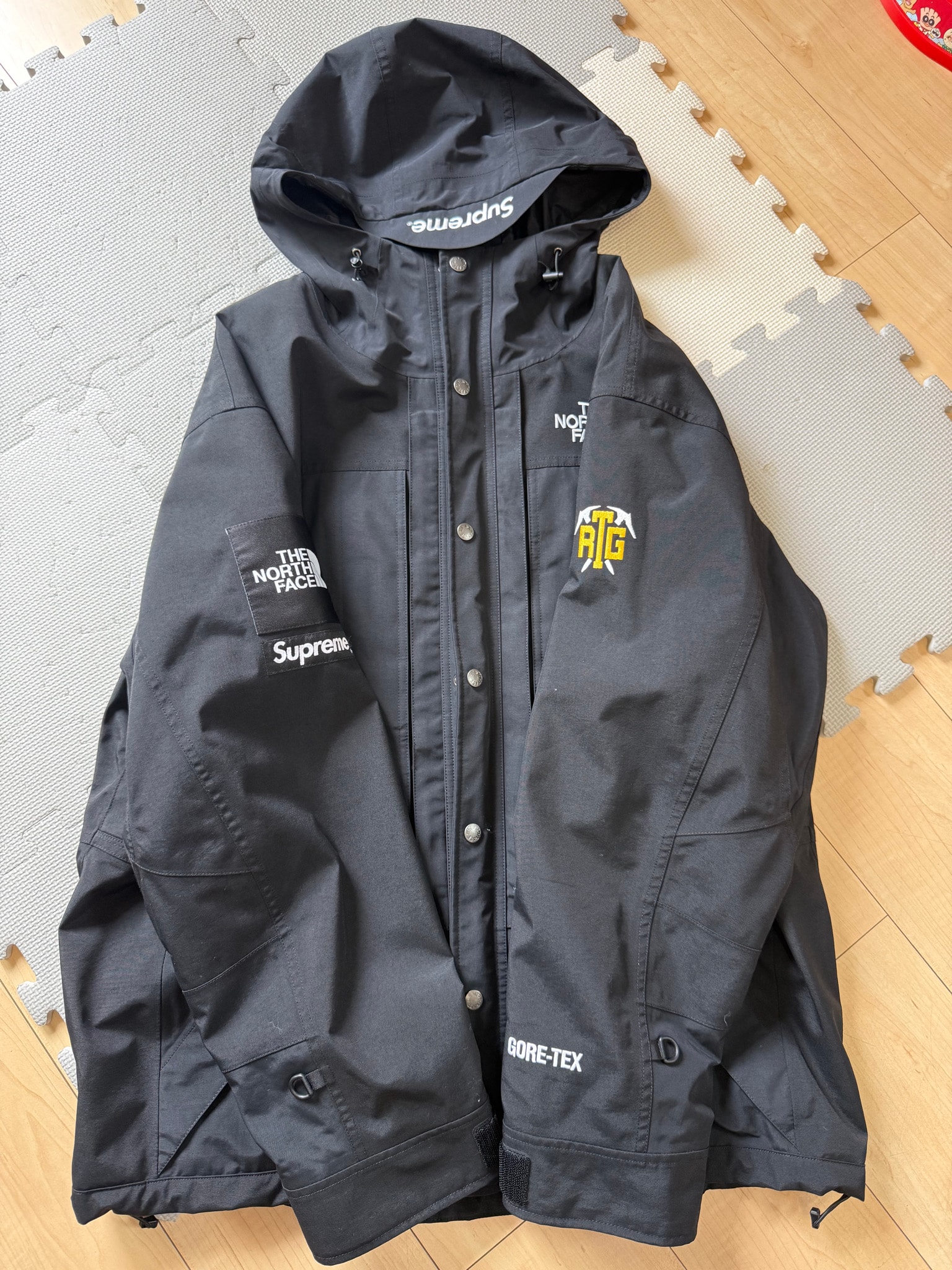 Supreme x The North Face RTG Jacket + Vest "Black"
