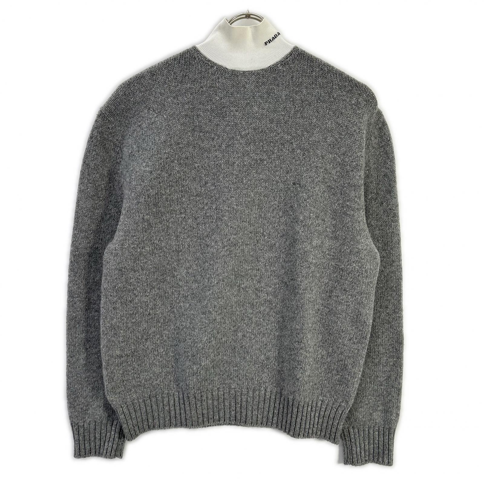プラダ 22AW P26472 グレー カシミヤ混 ハイネック ニットセーター