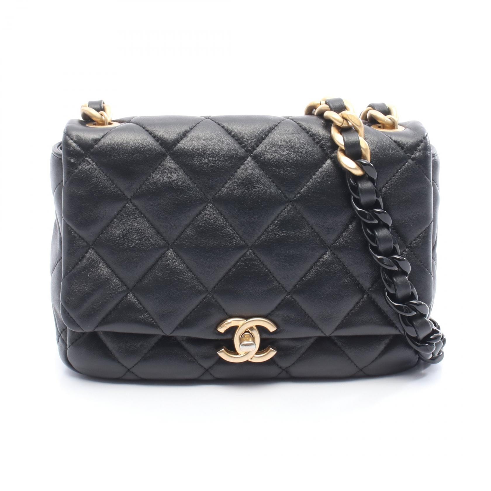 シャネル CHANEL マトラッセ スモールフラップ ショルダーバッグ バッグ レザー レディース ブラック系 【中古】