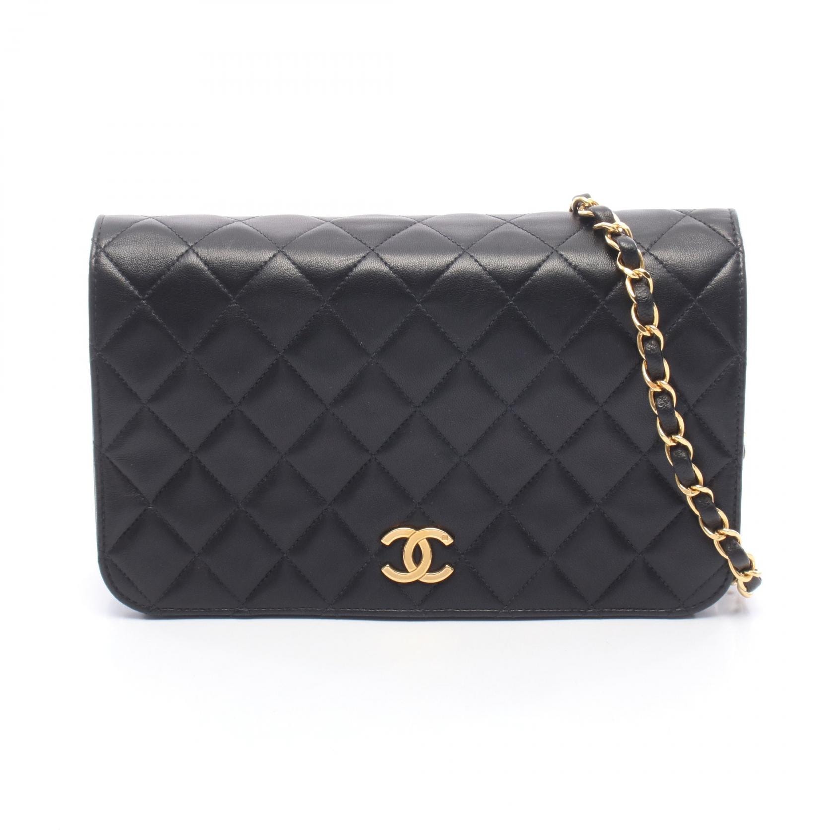 シャネル CHANEL マトラッセ フルフラップ ショルダーバッグ バッグ ラムスキン(羊革) レディース ブラック系 【中古】