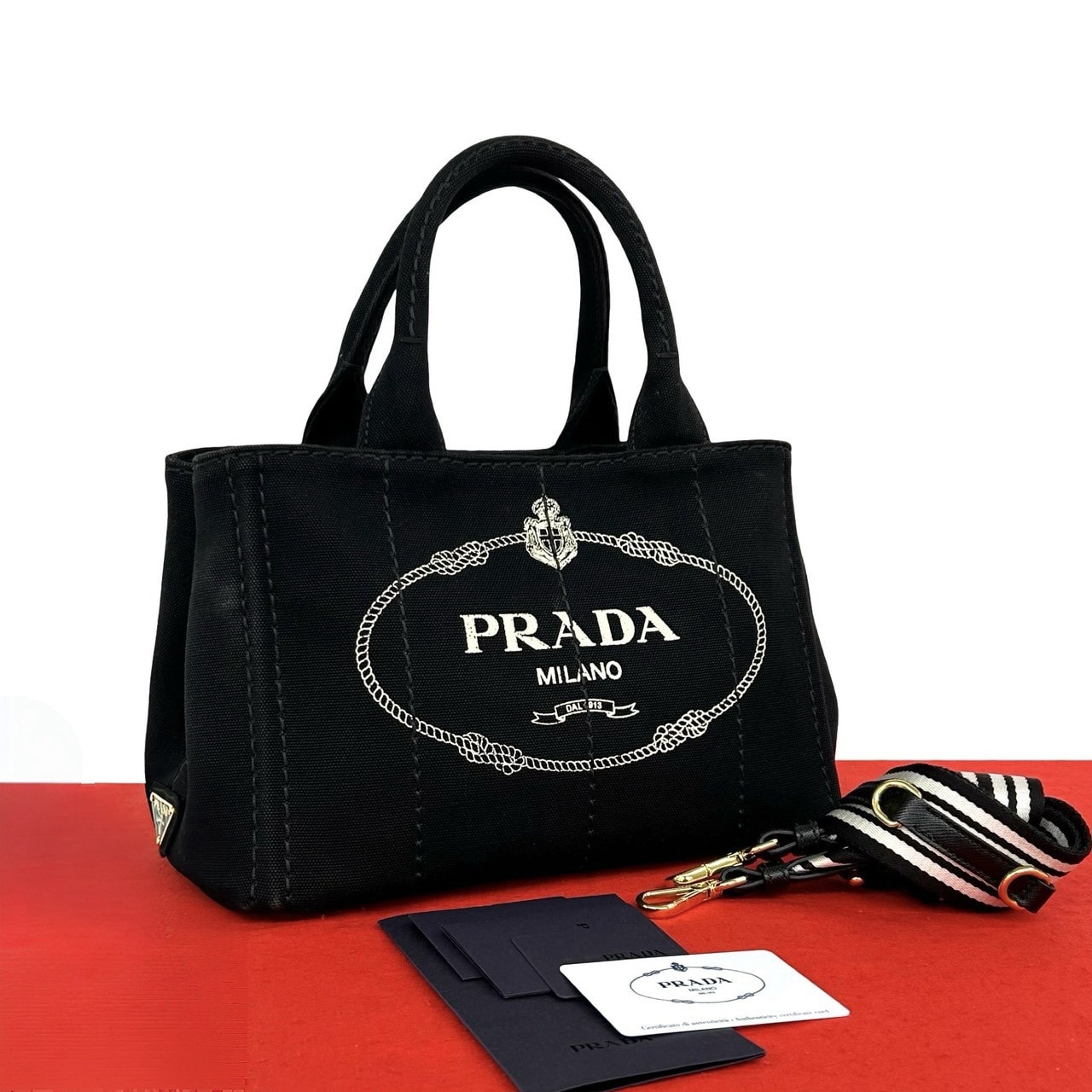 PRADA プラダ カナパ 三角 ロゴ 金具 キャンバス ショルダーバッグ ブラック
 942-3