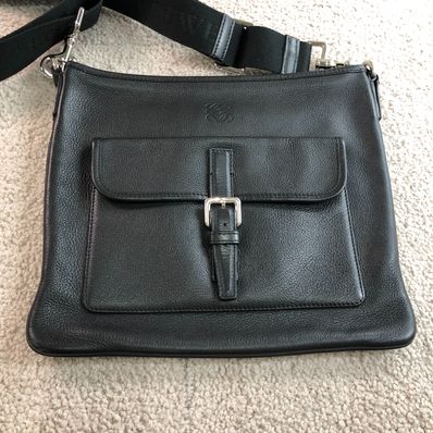 ロエベ ショルダーブラック