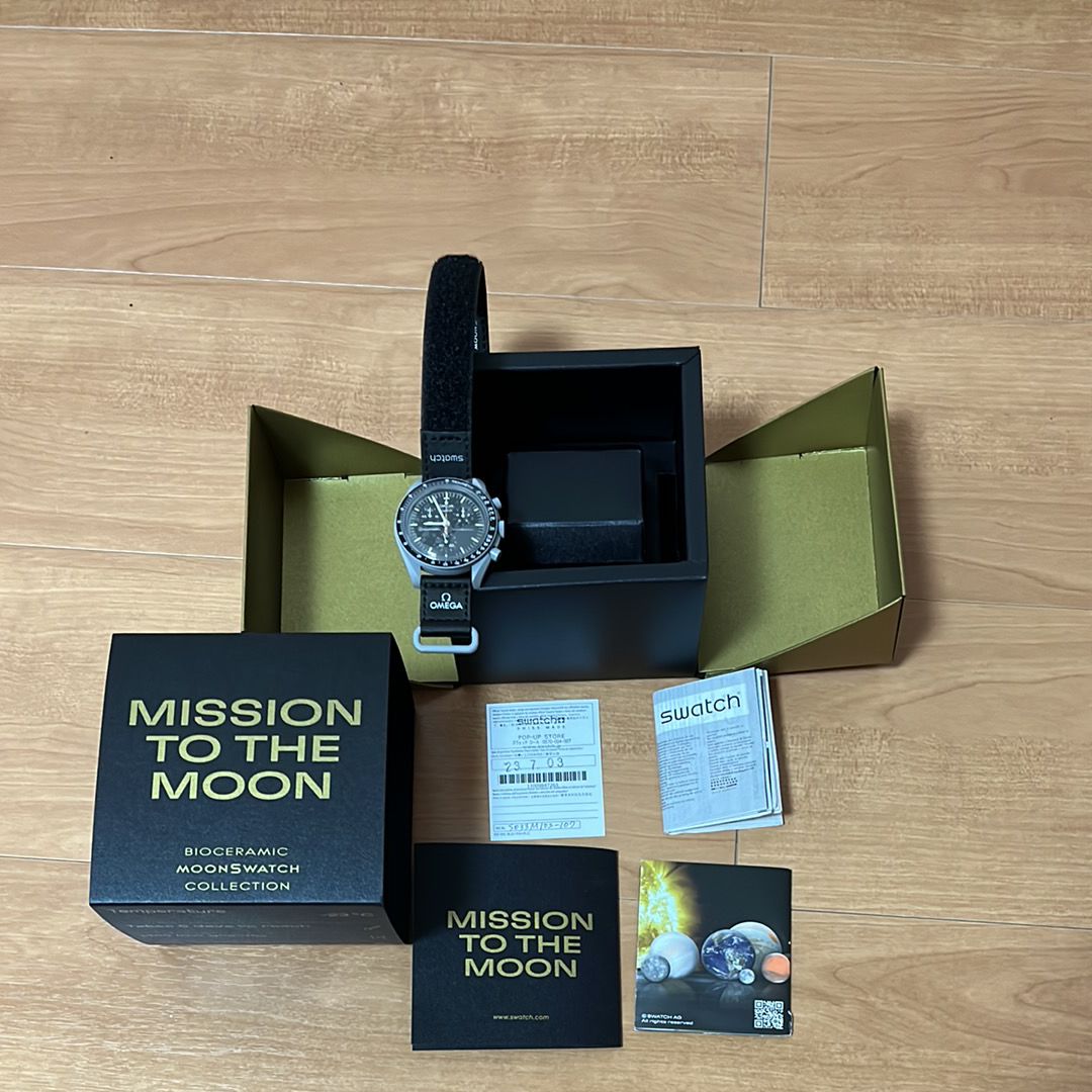 Swatch × OMEGA BIOCERAMIC MoonSwatch "Mission to Moonshine" SO33M102-107