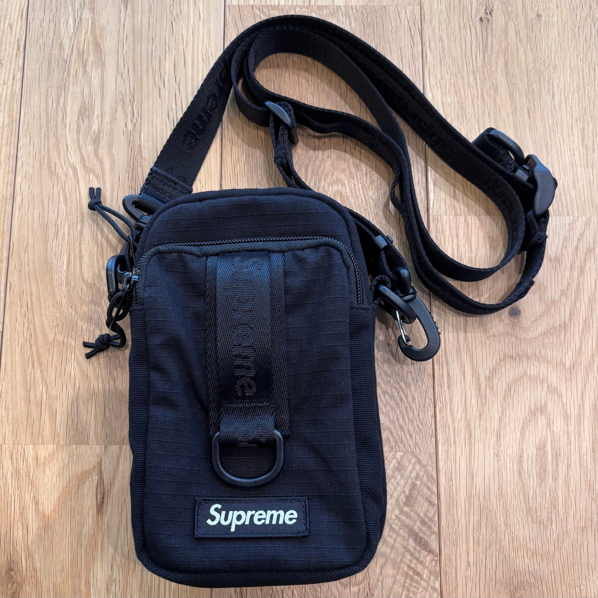 Supreme Shoulder Bag (26SS) "Black"