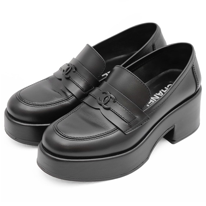 G.H.BASS Women