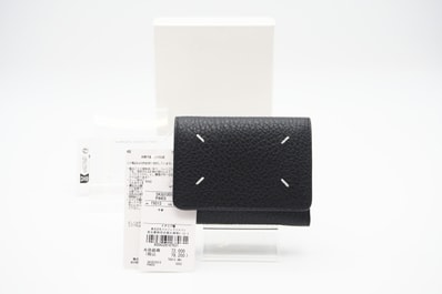 極美品 MAISON MARGIELA メゾンマルジェラ グレインレザー スリーフォールドウォレット SA3UI0010 三つ折り財布 ブラック レザー グレインレザー レディース