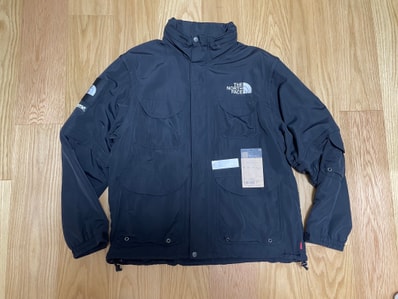 Supreme x The North Face Trekking Convertible Jacket "Black"