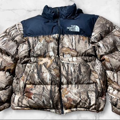 The North Face 1996 RETRO NUPTSE PACKABLE JACKET 海外版 "Leaves"