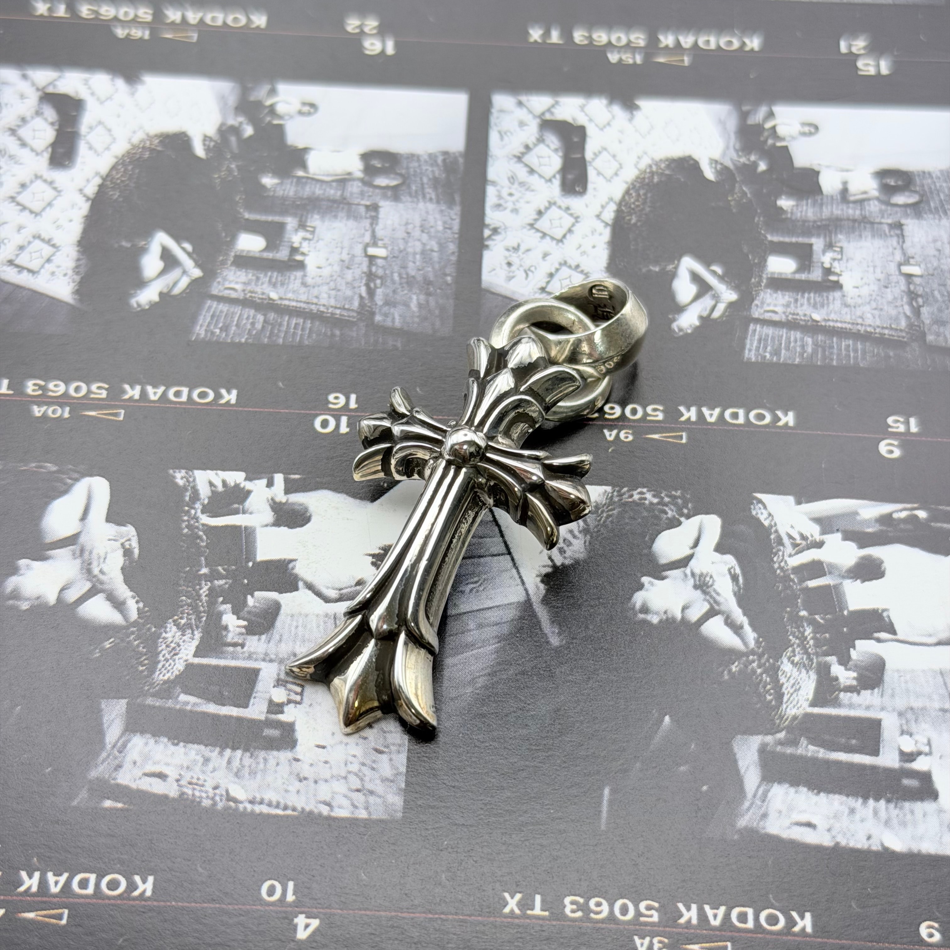 Chrome Hearts DBL CH CRS SML W BALE  "Silver"